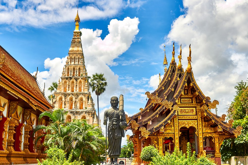 Thailand Cambodia border street Poipet